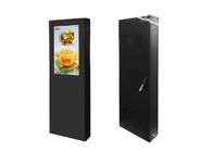 الجهاز الدائم يعرض اللافتات الرقمية التجارية الخارجية شاشة بيع بالتجزئة مقاومة للماء في الهواء الطلق LCD لعرض الإعلانات